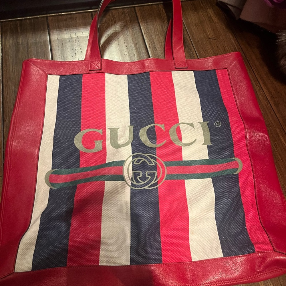 Gucci large travel bag